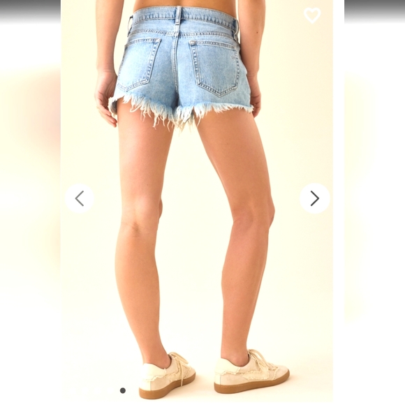 American Eagle Light Wash Jean Shorts With Snap Sides - Picture 3 of 12